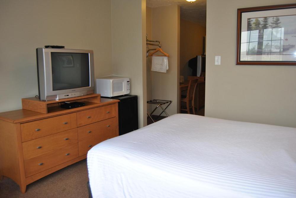 Auberge Bouctouche Inn & Suites Экстерьер фото